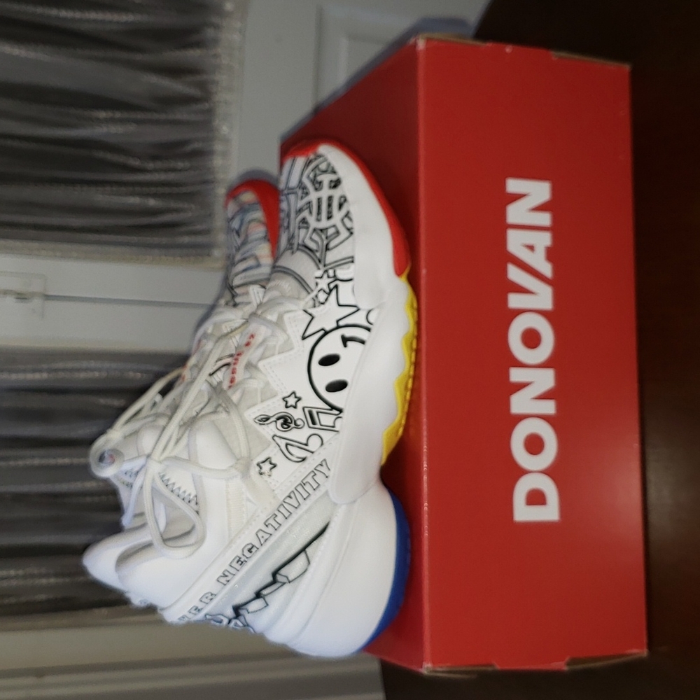 ADIDAS Donovan Mitchell. Kids Sneakers size 4.5  D.O.N. Issue #2